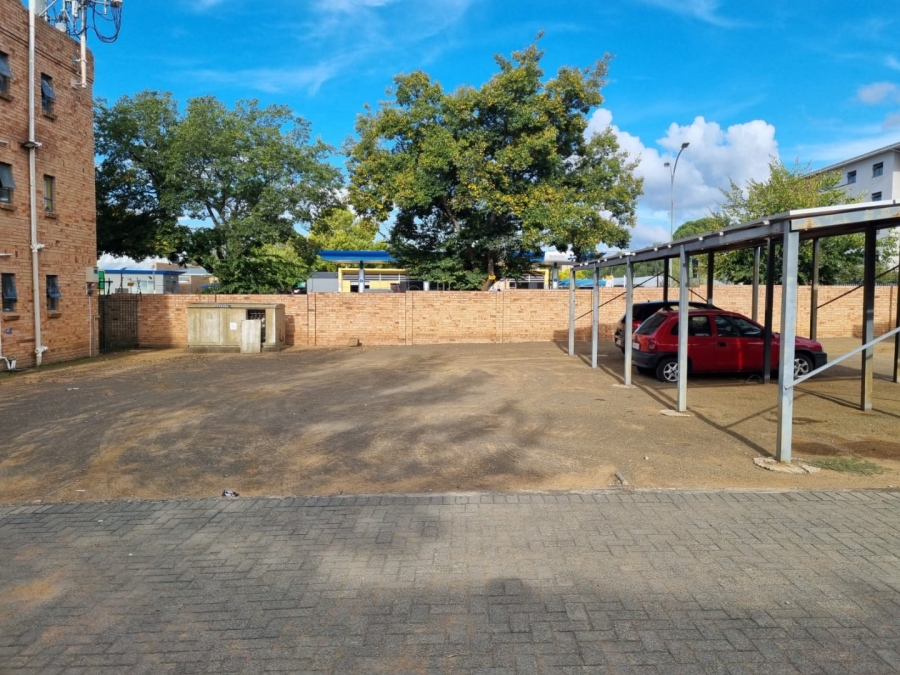 1 Bedroom Property for Sale in Willows Free State